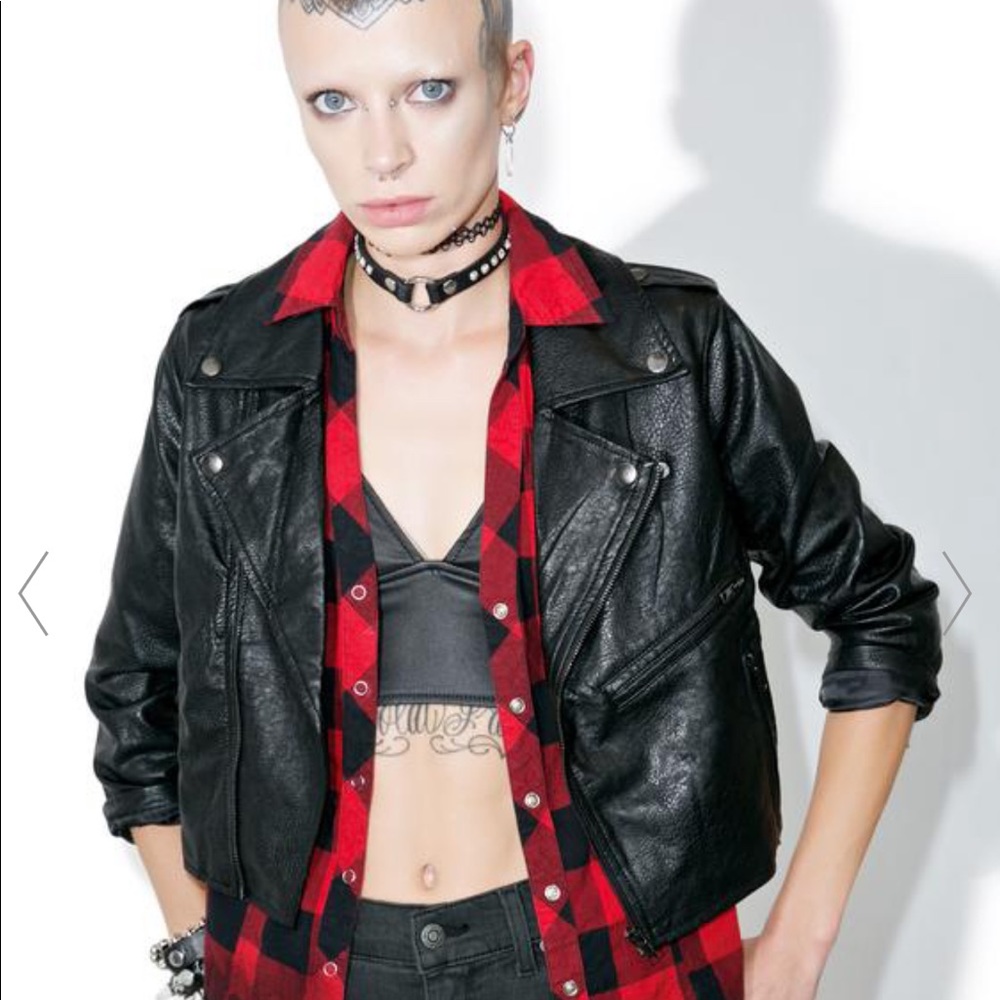 DOLLS kill Cherry bomb 🖤 MOTO warrior crop Jacket vegan S